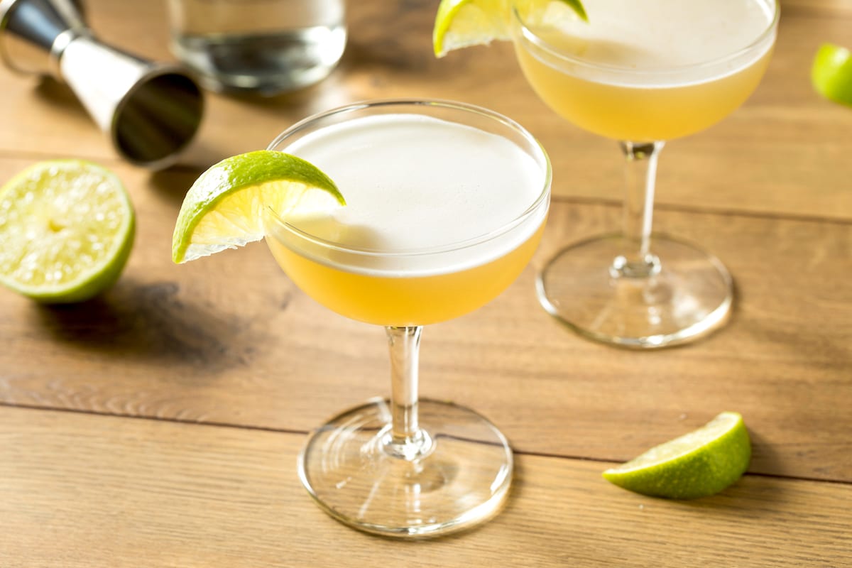 Hausgemachter-gin-gimlet