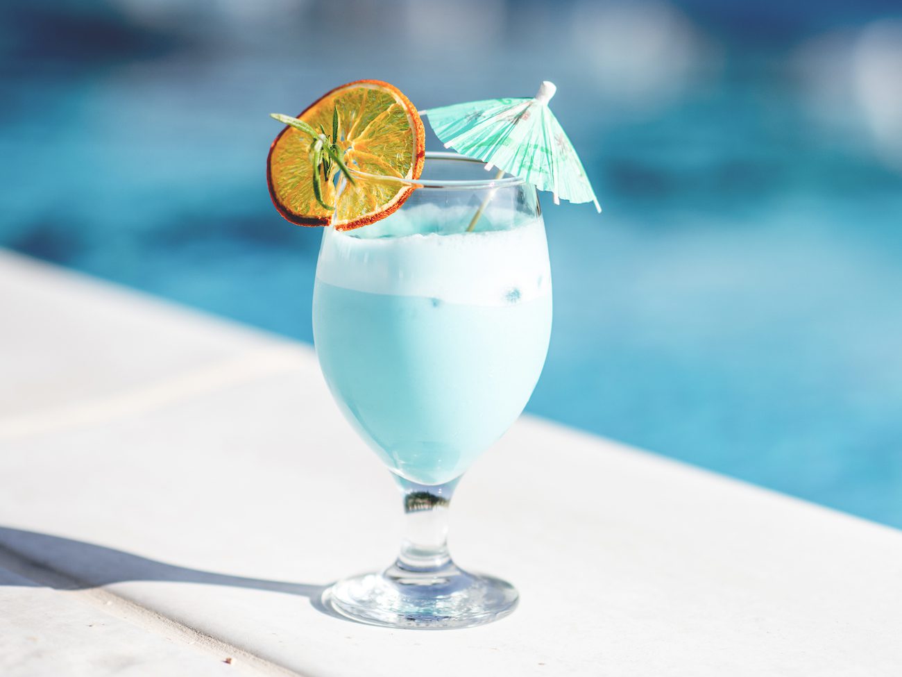 Swimming pool cocktail