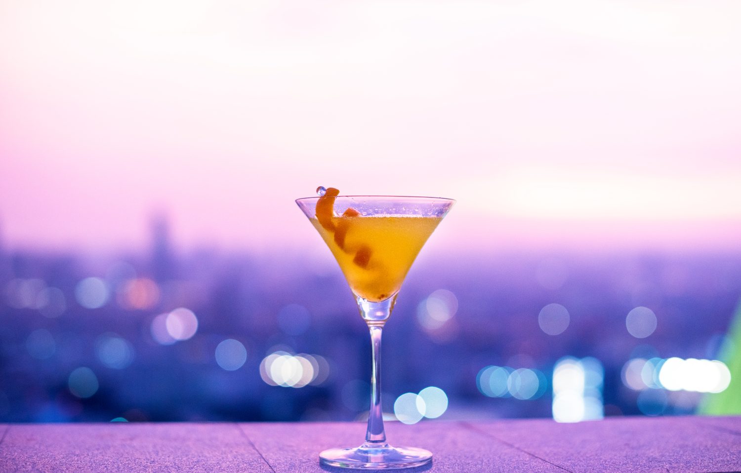 Between the Sheets - Der Cousin vom Sidecar Cocktail 1 Between the sheets cocktail mit panorama