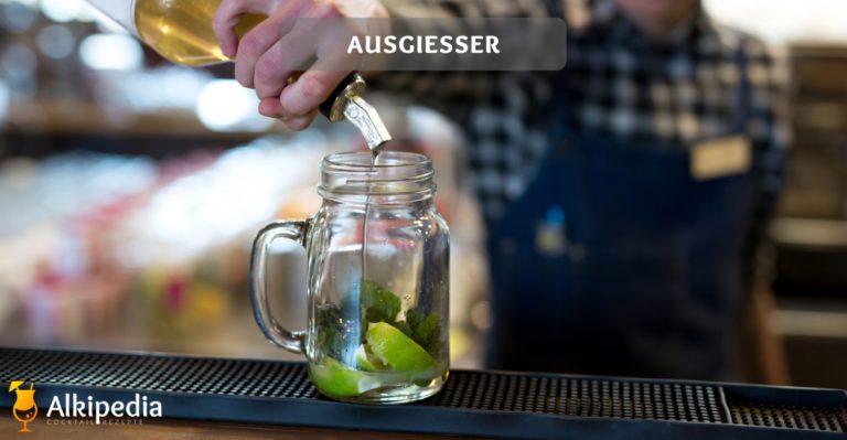 Ausgießer